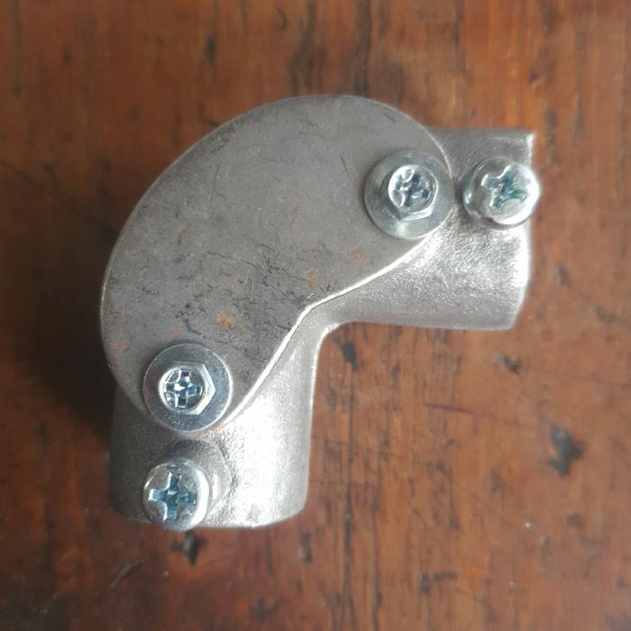 Elbow Besi 20mm 20 mm E19 / Sok Elbow Galvanis 20mm 20 mm E19 E 19