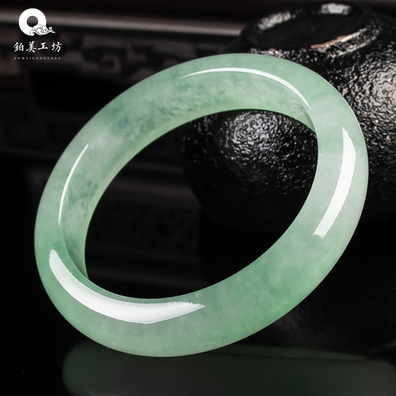 Gelang Giok Es Hijau Myanmar dengan Pola Bunga dan Hijau Gelang Giok Wanita Gelang Giok Es untuk Wan