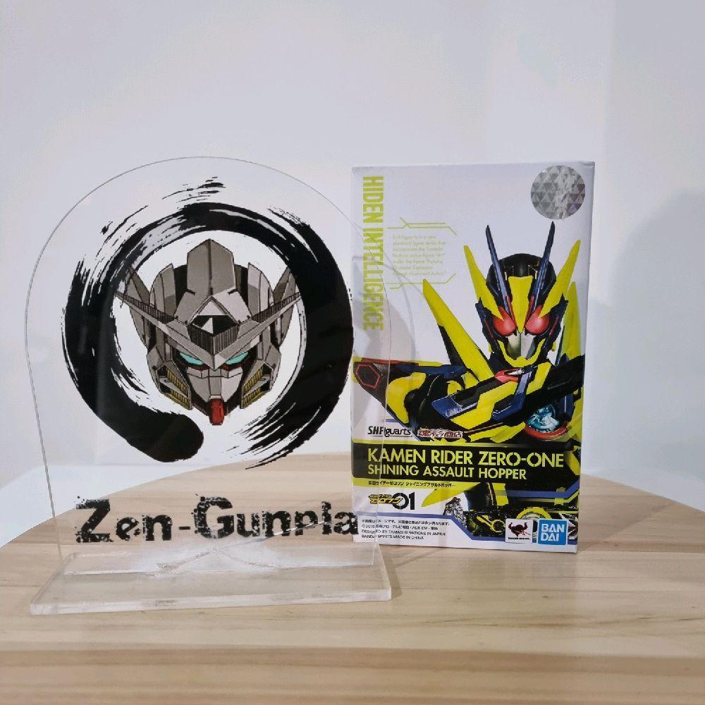 SHF Kamen Rider Shining Assault Hopper BANDAI Kamen Rider Zero One