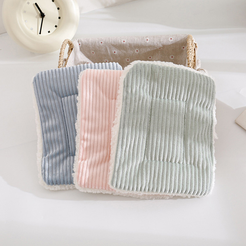 Hamster Bed House Winter Warm Squirrel Hedgehog Rabbit Chinchilla Bed Mat House Nest Hamster Accesso