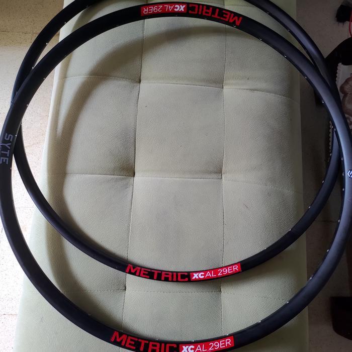 RIMS VELG UKURAN 27/29 SYTE METRIC XC AL BY DTSWISS 32 HOLE SEPASANG