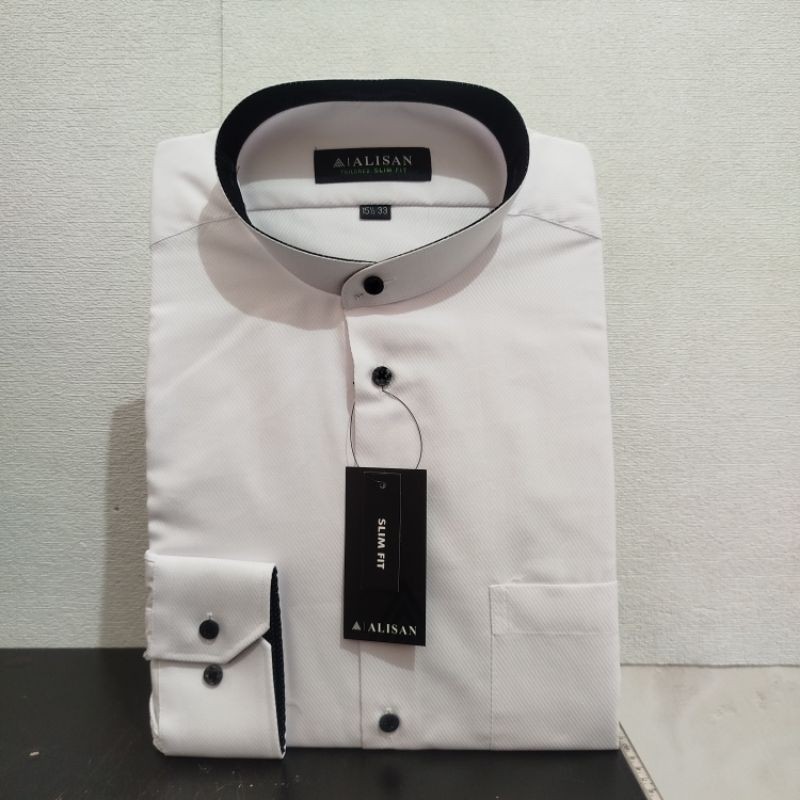 Lengan Panjang Slimfit ALISAN Dobby Koko Putih Kombinasi Hitam Bintik