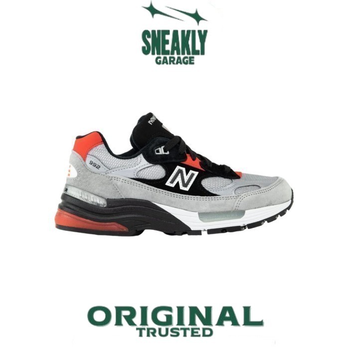 Sepatu DTLR x New Balance 992 DC Grey Black  Sneakers Unisex