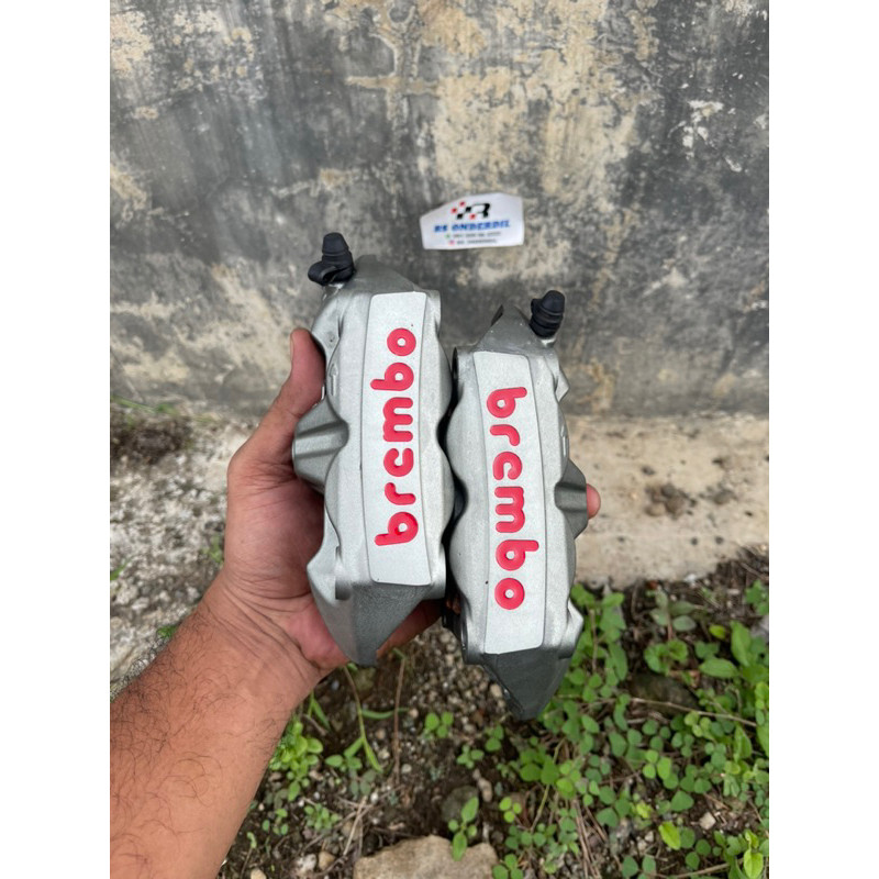 Kaliper Brembo M4 Original MV Agusta F3 800