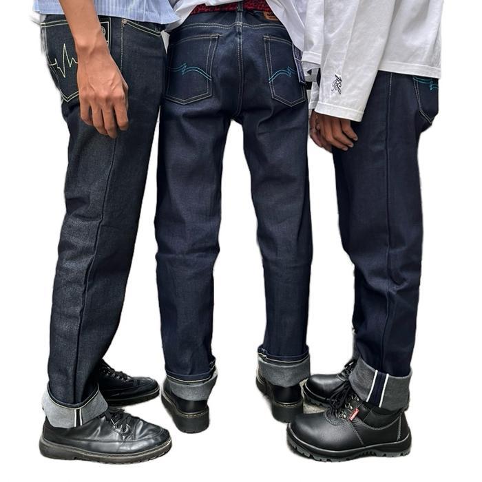 RAW Denim Selvedge 15oz Black & Blue Indigo - Celana Denim Selvedge 15oz - 28, Black Indigo