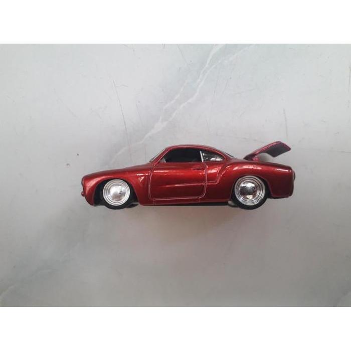 0271 MAINAN DIECAST LOOSE  MAISTO - 1966 VW KARMANN GHIA RED - RARE