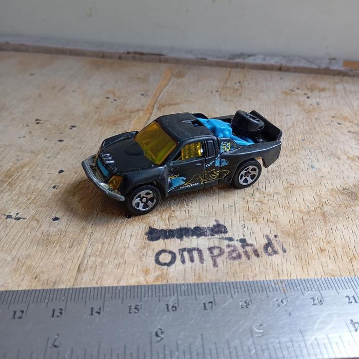 hot wheels off track diecast Dcast