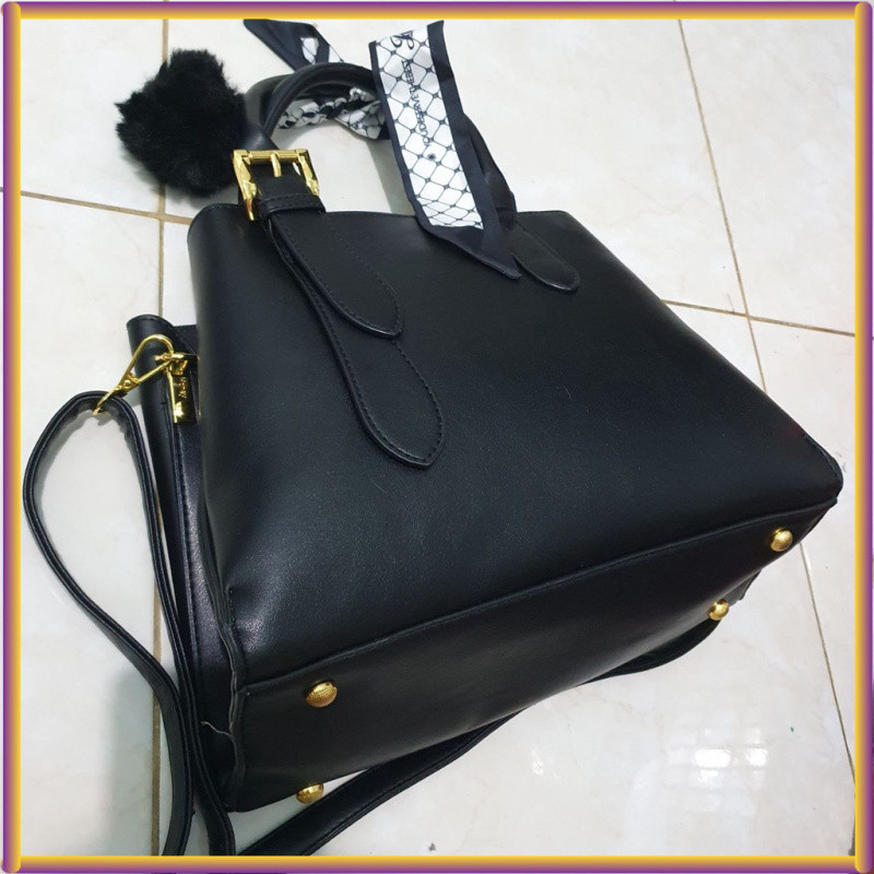 Tas Slempang Wanita Free Pita + Pompom Kulit PU Hitam / Tas Wanita / Tas Kantor / Tas Pesta / Tas Ji