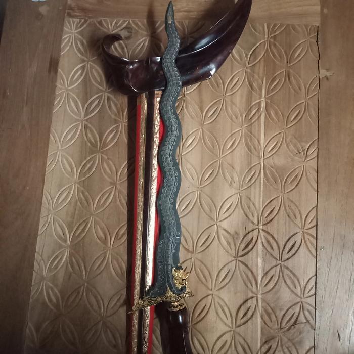 Keris Naga Raja Nogo Rojo Kinatah Emas Asli Pamor Uler Lulut