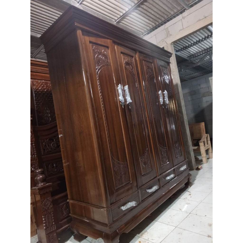 lemari pakaian jati 4 pintu plus gantungan hijab dan laci