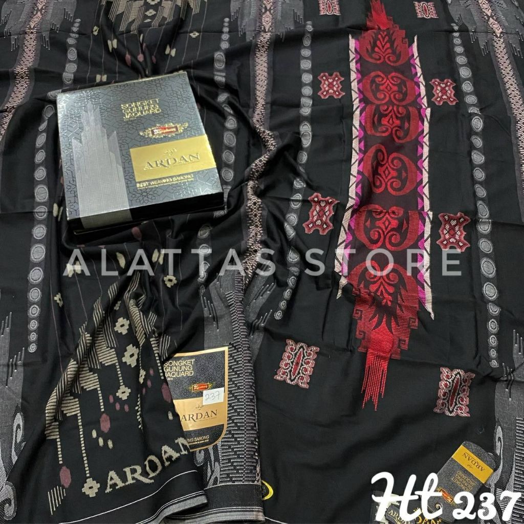 SARUNG ARDAN SGJ GOLD KHUSUS HITAM SARUNG ARDAN SGJ BLACK SERIES ORIGINAL Songket Jacquard