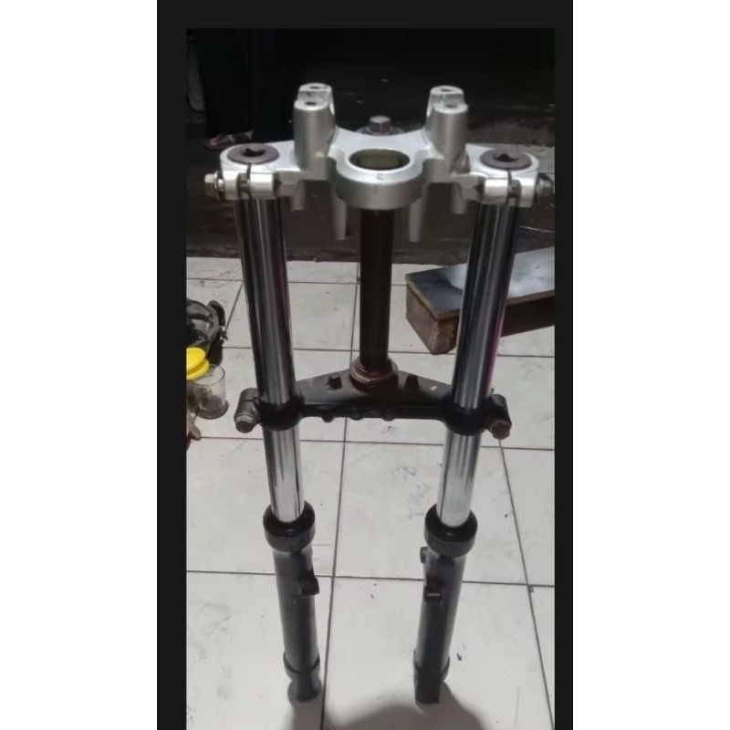 Shock Depan Yamaha Vixion Old Original Copotan