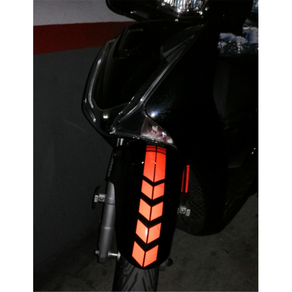 1PCS motorcycle sticker accessories fender tank arrow decal for KTM Bajaj PulsaR 200 NS 1190 Adventu