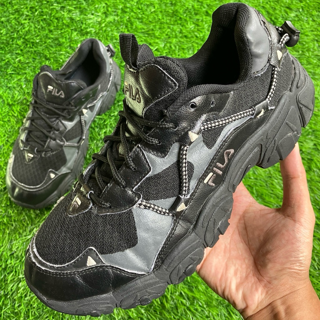 FILA Fluid Black Mesh Low sneakers shoes ukuran 40