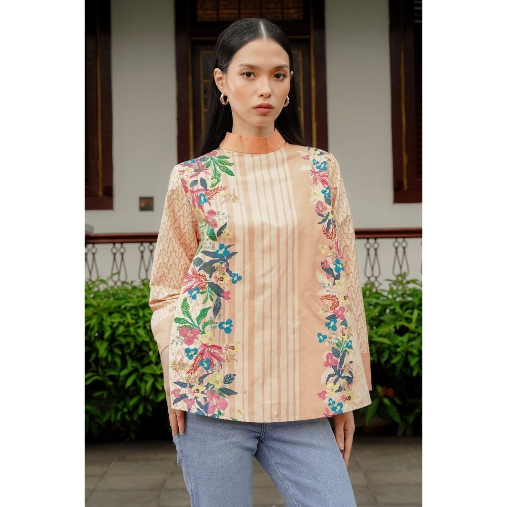 Benang Jarum - Reverie Blouse - Peach Fuzz