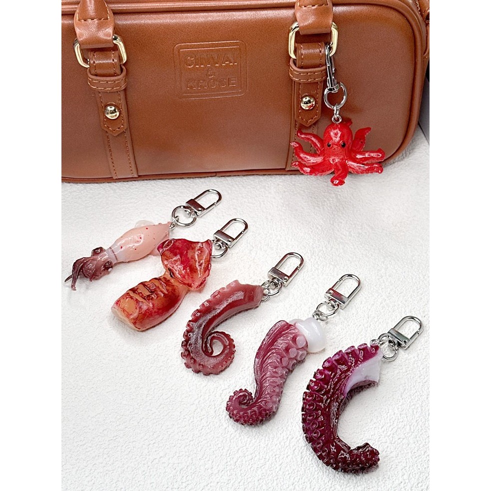 Octopus Claw, Octopus Keyain, Creative Simulation PVC Fun Food And Play Model Ornament, Bag Key Pent