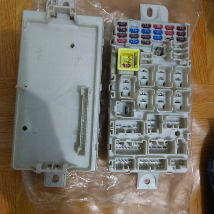 Fuse Box Sekring Xpander Pajero Sport Original TOP