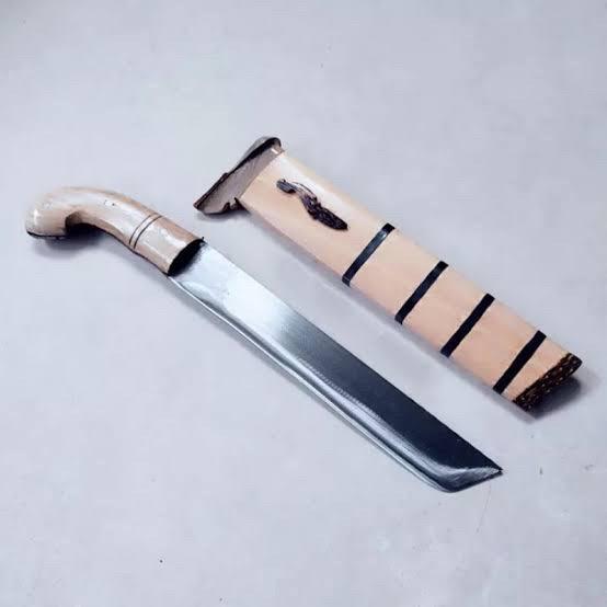 Golok sarung kayu / golok kerja kebun