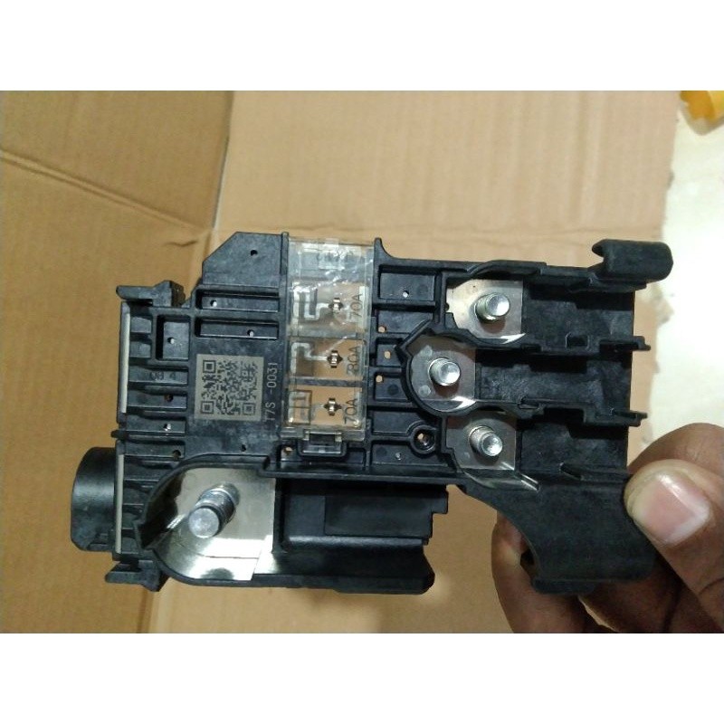 sekring kepala aki CR-V Freed Mobilio HRV Jazz RS Mobilio brio BRV Original