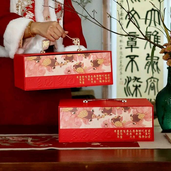 Kotak hampers Imlek box CNY/ Box Imlek / Kotak Toples Imlek hardbox imlek 2026