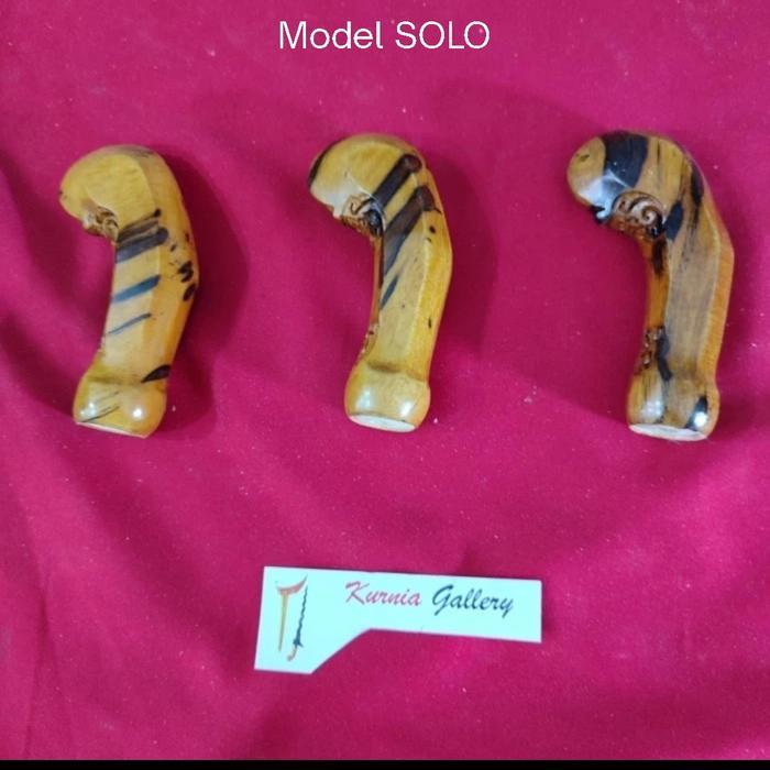 Deder handel keris Timoho - Jogja