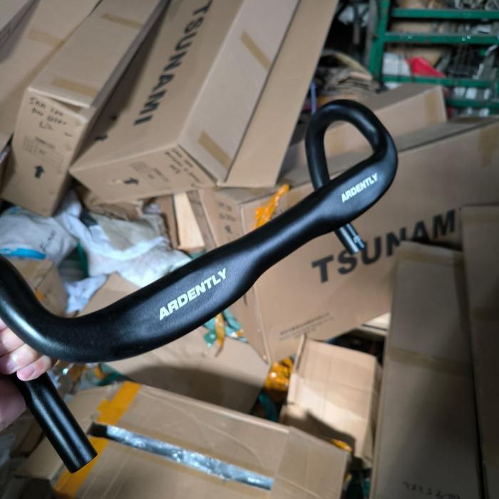 Dropbar pipih aero ardently compact alloy - Hitam, 380mm