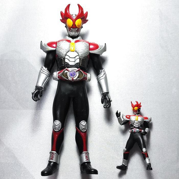 SET BANDAI RHS KAMEN RIDER AGITO SHINY  18 CM ORI