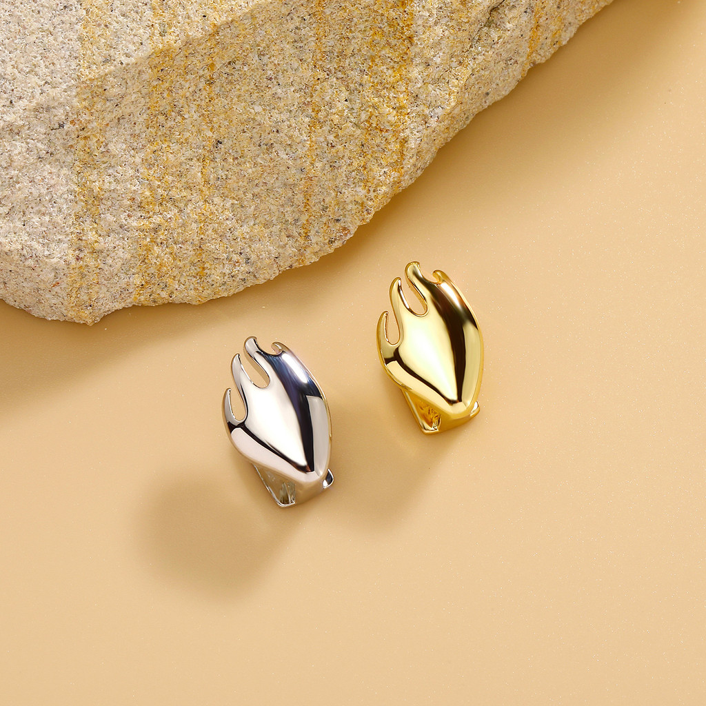 Halloween Dazzling Flame Big Glossy Gigi Harimau Kecil Kawat Gigi Emas Kawat Gigi Serbaguna Rap Akse