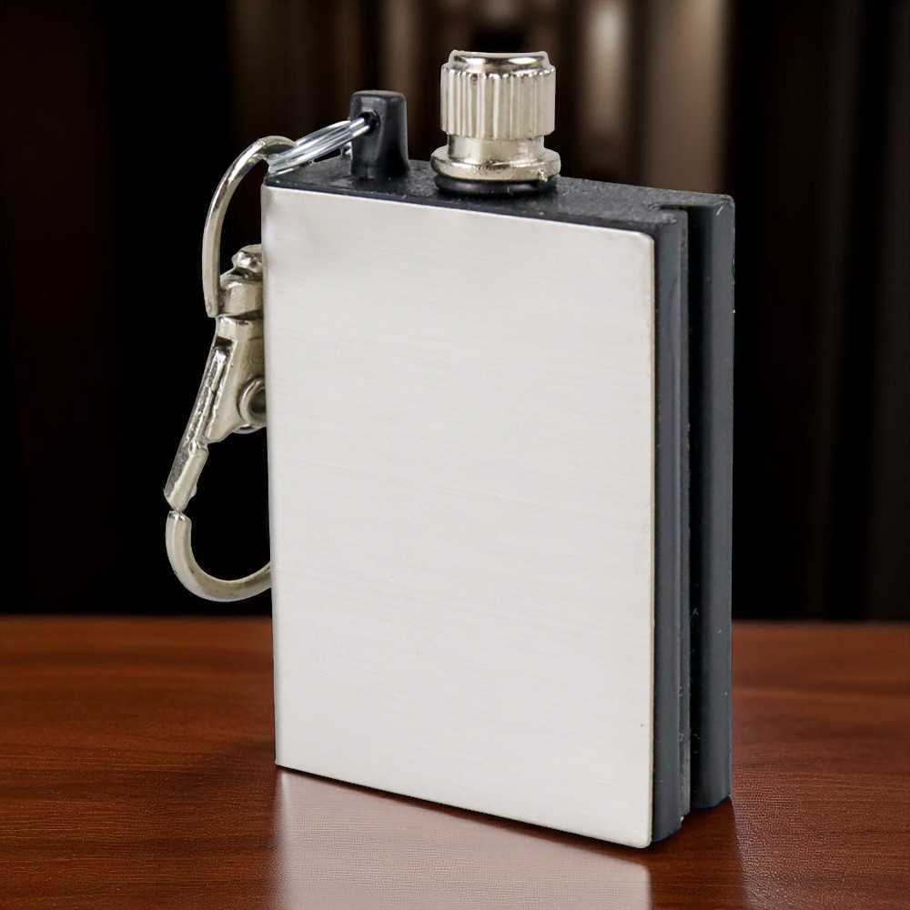 Gantungan Kunci Pemantik Api Minyak Tanah Waterproof - Korek Api Permanen Outdoor Survival - Pemanti