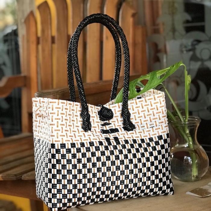 TAS JALI PREMIUM, Muat Gula 5-8kg. Tas Anyaman Tas Wanita - Hitam gold 1, Medium ( 5kg