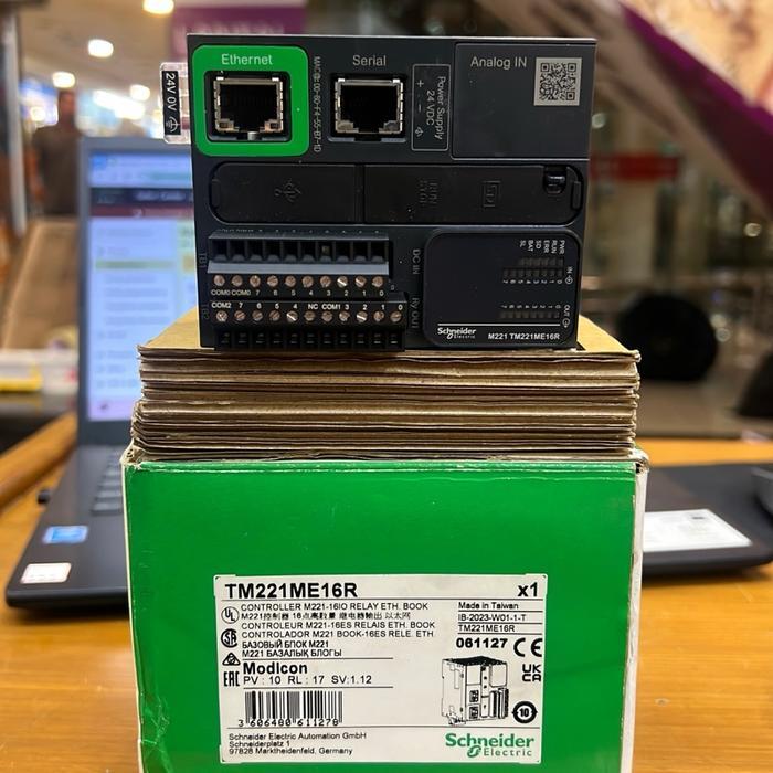 Schneider Controller M221-16IO Relay Ethernet MOD TM221ME16R
