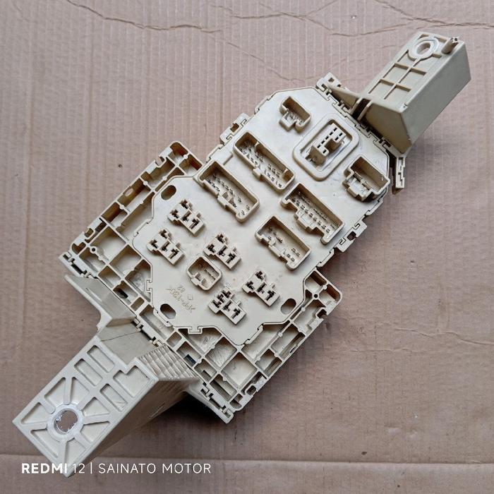 36770-81K10 BCM body control module Suzuki Neo Baleno copotan bergaransi