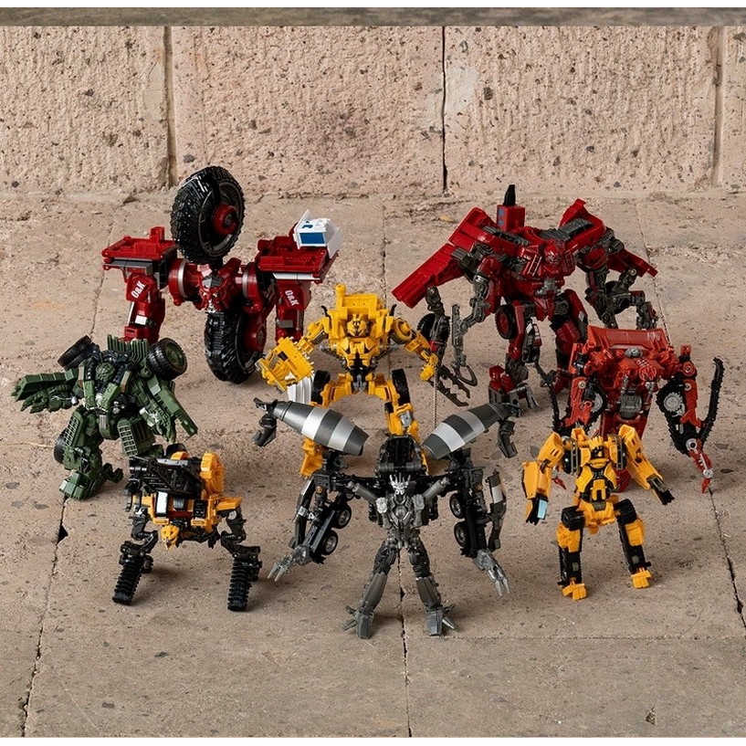 Transformation Toys Devastator 8IN1 Action Figure Mixmaster Scavenger Overload Hightower Scrapmetal 