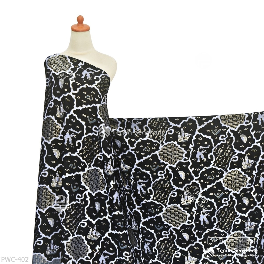 Kain Tenun Batik Lontara Bugis Makassar Hitam - Tenun Sengkang PWC-402 (Harga per 0,5 Meter)