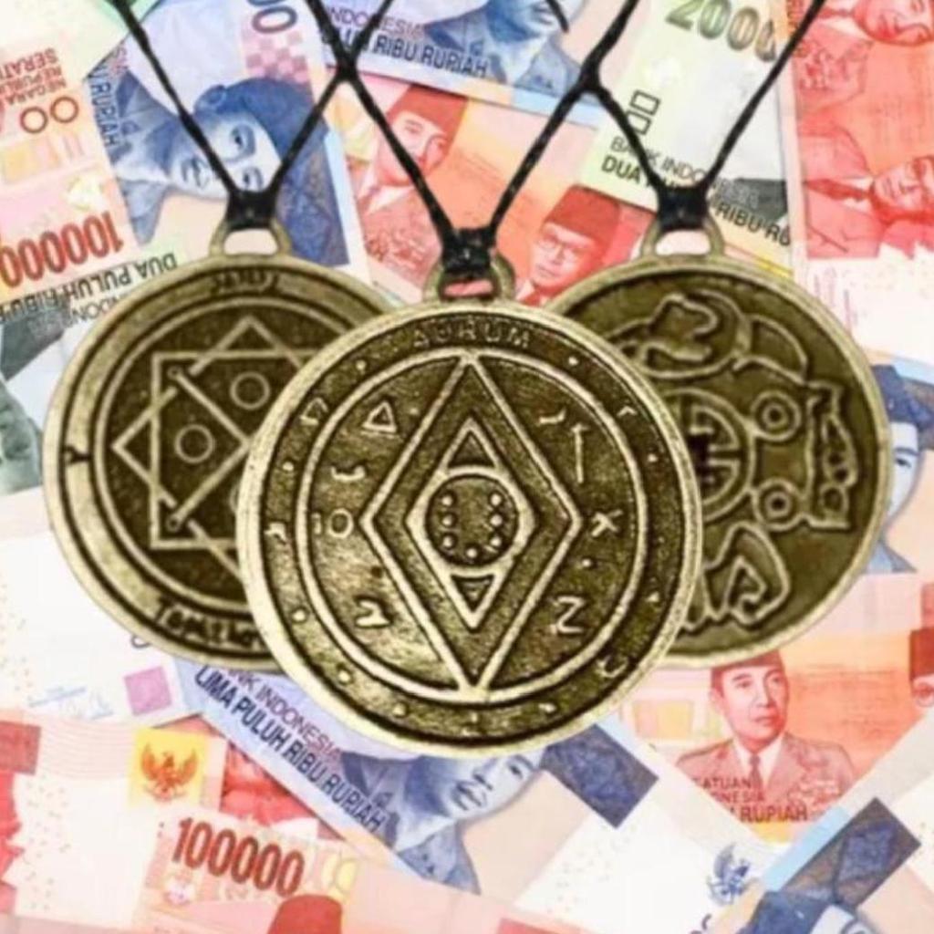 Kalung Aksesoris Amulet Thailand Asli Kalung Amulet Tiongkok Hoki Adjustable dengan Desain Unik dan 