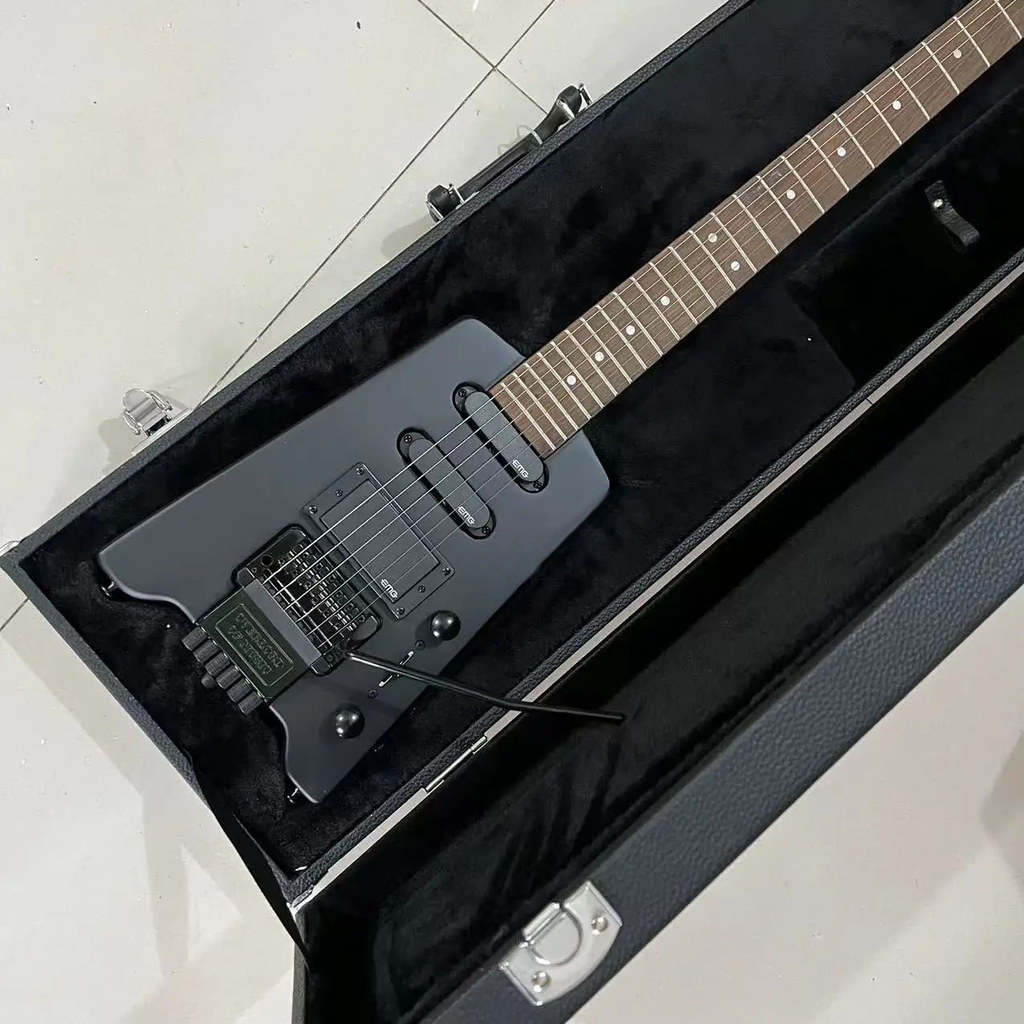 STEINBERGER, Headless  Guitar,  Body, Satin Finish, Rosewood Fingerboard, Black Harde, 6 Strings Gui