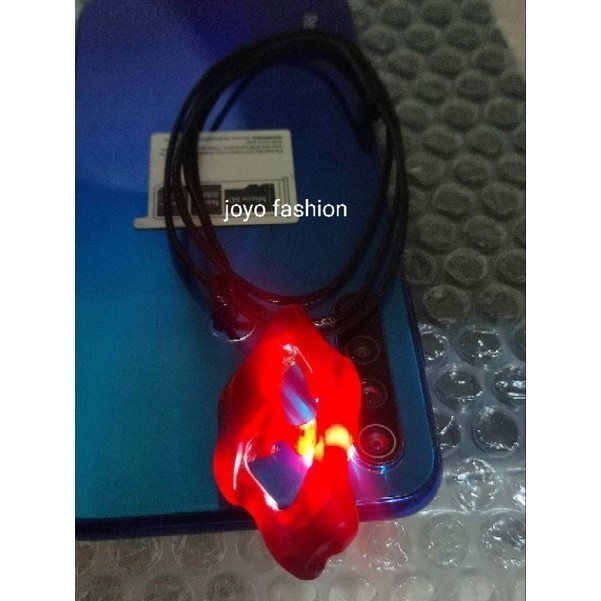 KALUNG AKAR BAHAR MERAH DELIMA COMBONG UNIK TEMBUS CAHAYA