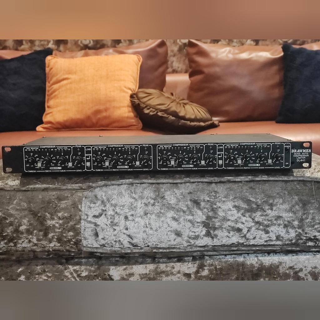 Drawmer DL441 England 4 Channel Compressor Limiter