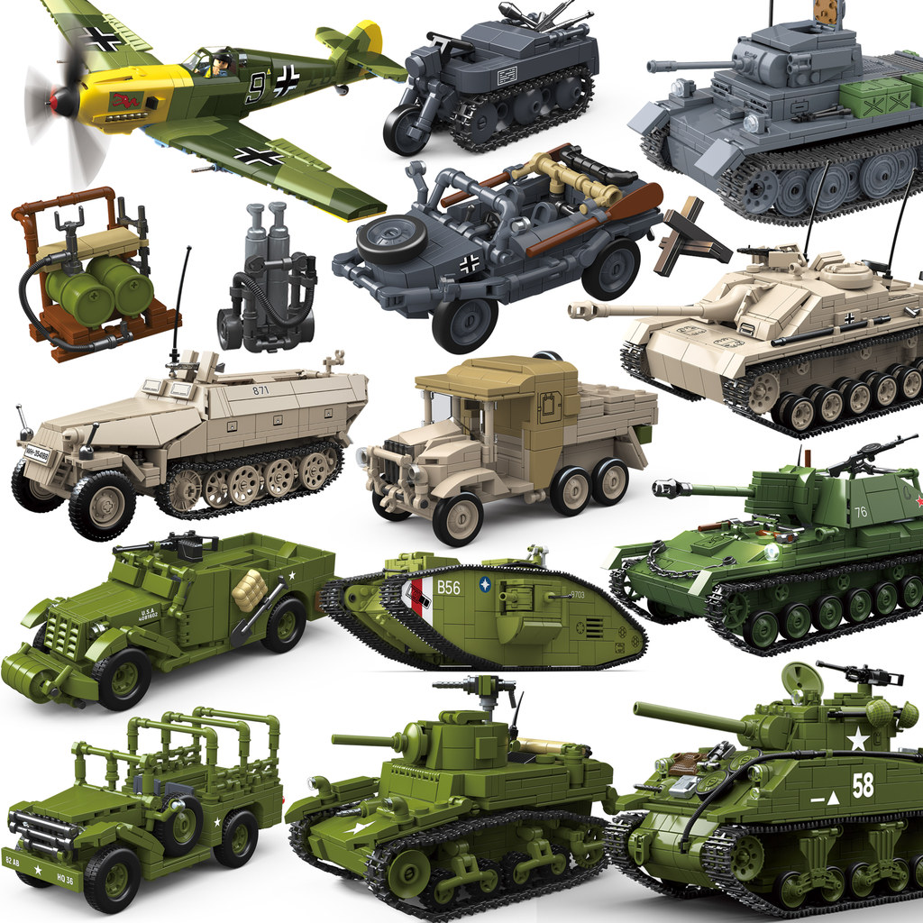 Military Tanks Stuart SdKfz251 PanzerVI Sherman US Army Quan Guan WW2 Soldier Figure Model Building