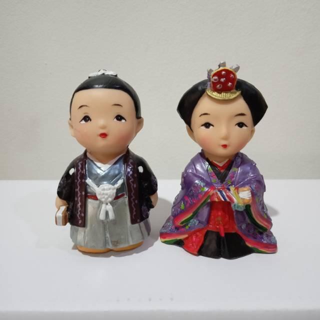 Hot produk Patung Pajangan Souvenir Boneka Jepang Japan Baju Ungu Terlaris