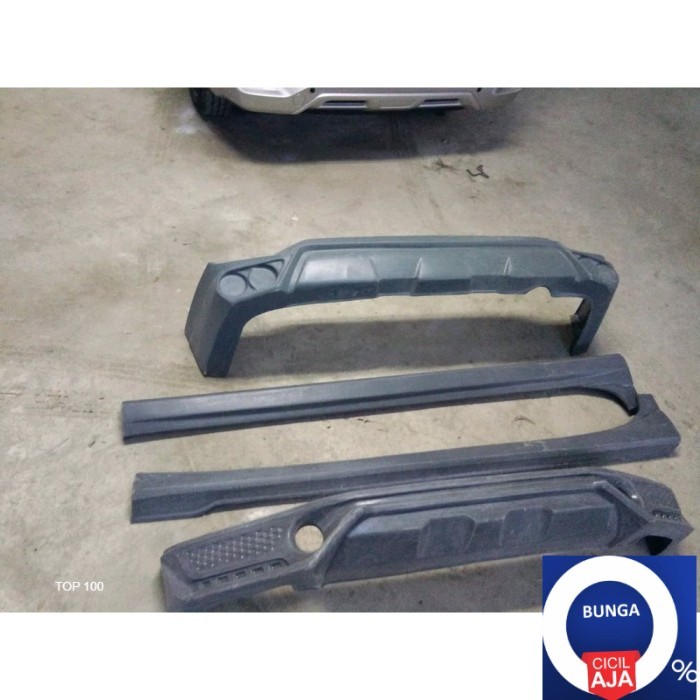 AKSESORIS MOBIL BODYKIT Mitsubishi expander RX style