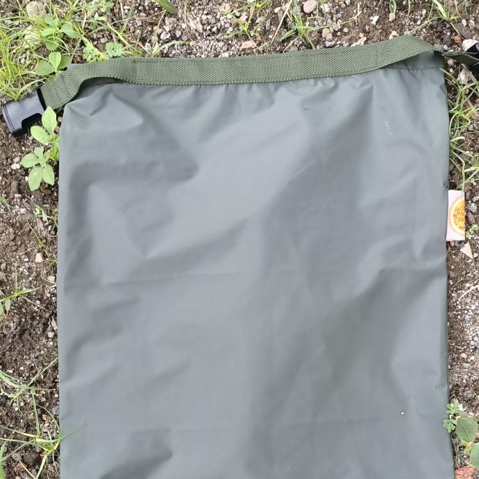 Stuff Sack Waterproof Packing Uk.35 x 28cm - Hijau Army