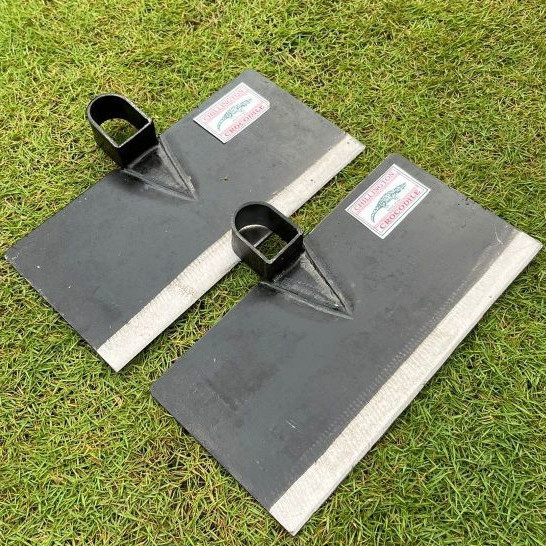 Cangkul Garuk Model Corong Kolong Lebar 30cm - Pacul Garuk Sampah & Adukan Semen Cor