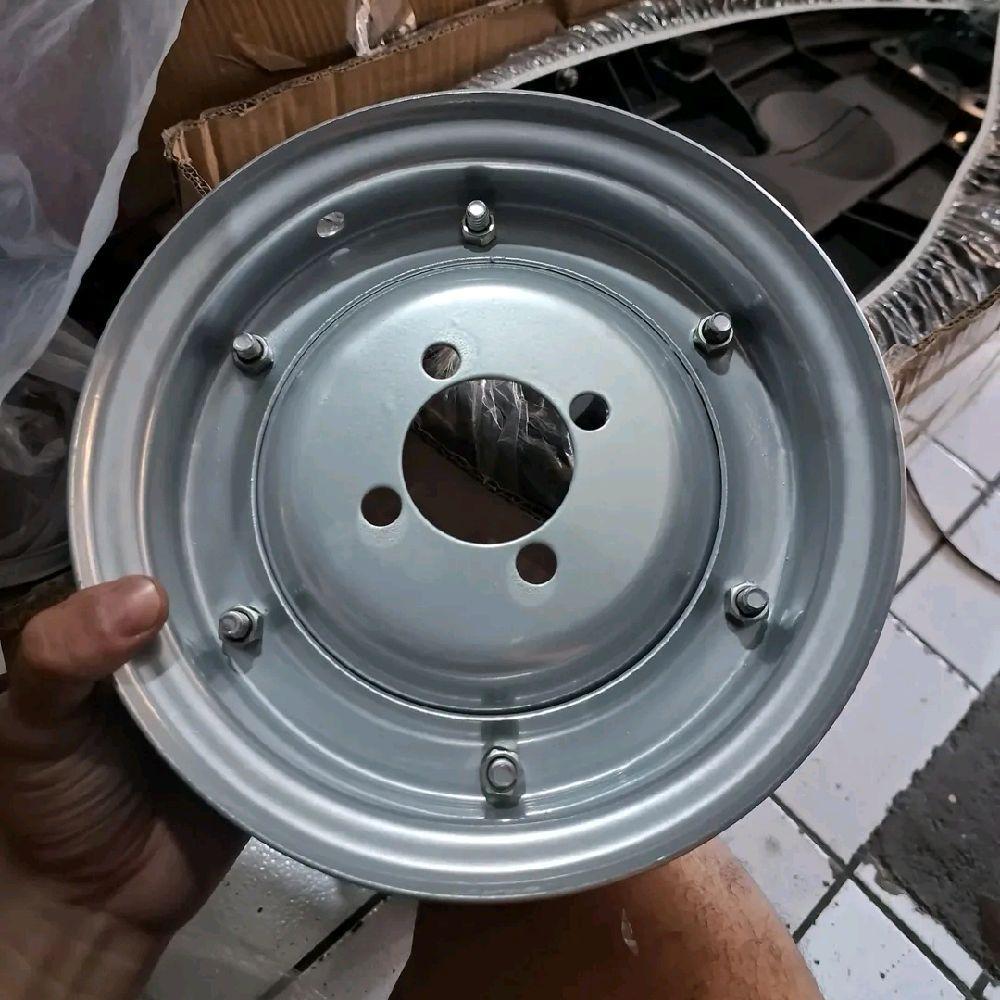 satu biji velg vbb import baru mirip fa italy tebrl cakep