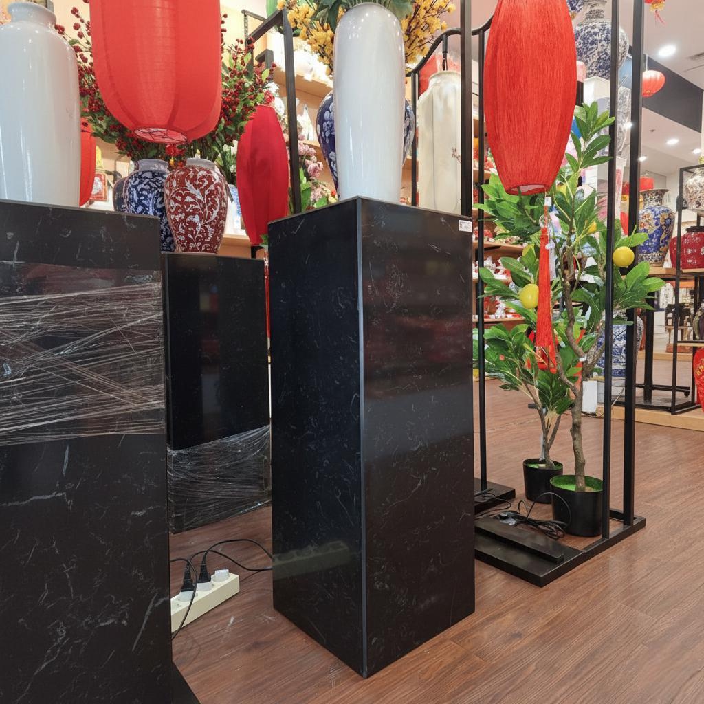 Dudukan Pedestal Marmer Premium / Marble Pedestal Display 5390