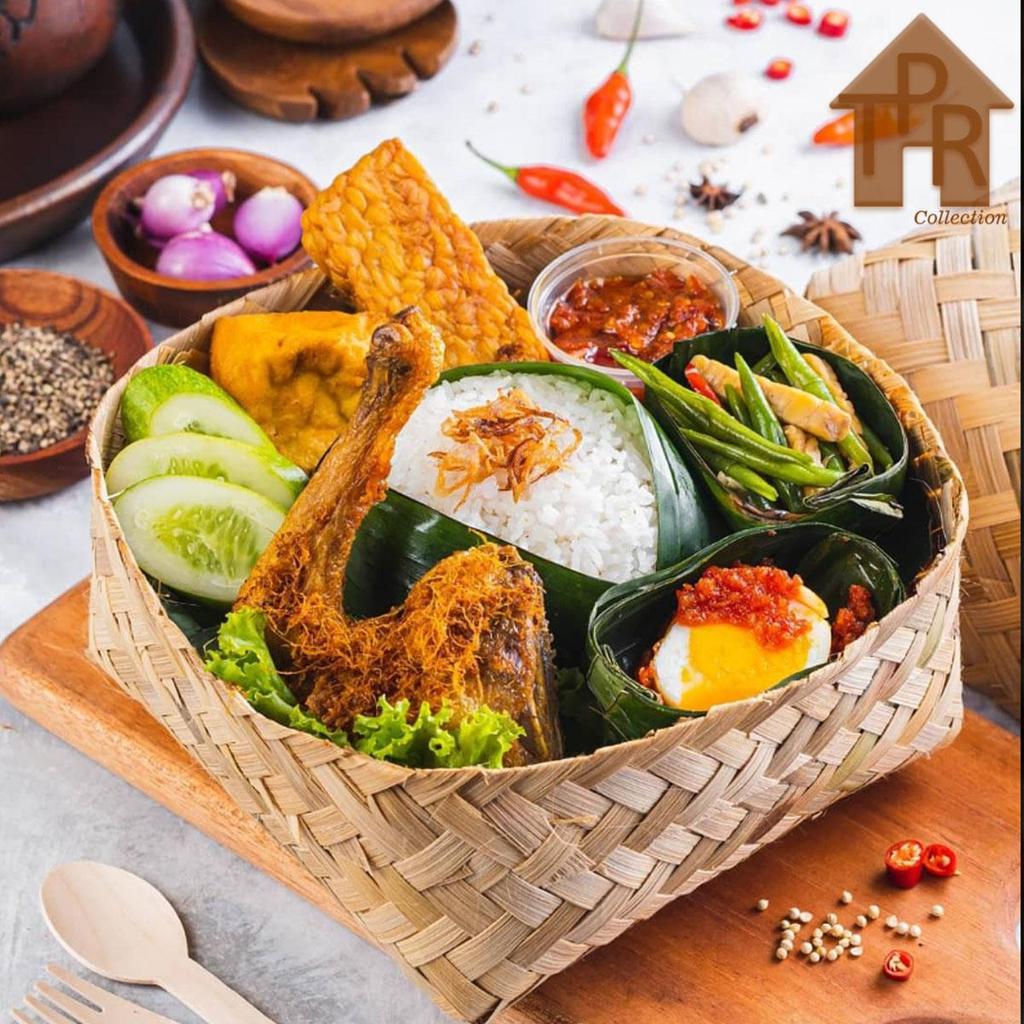 Besek Bambu Kotak Anyaman Halus Bermacam Ukuran Sepasang Wadah Tradisional untuk Nasi Kotak & Hamper