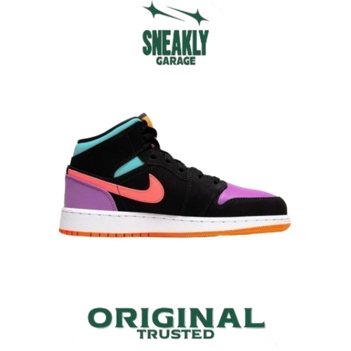 Sepatu Nike Air Jordan 1 Mid Candy Multicolor    Sneakers Unisex