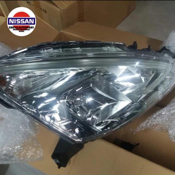 Head lamp Grand livina L11 2014-2018 Original nissan Baru headlamp lampu depan livina quality