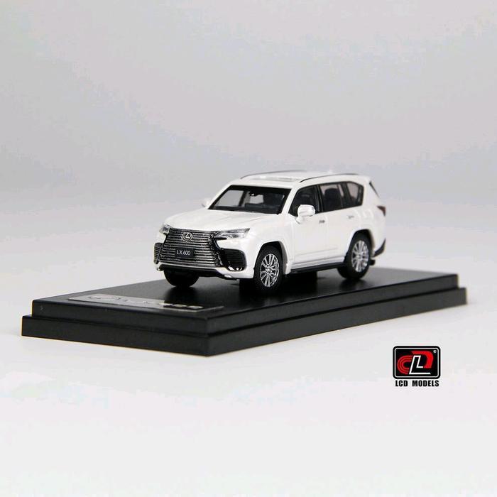 LCD Models LEXUS LX600 WHITE DIECAST SKALA 64