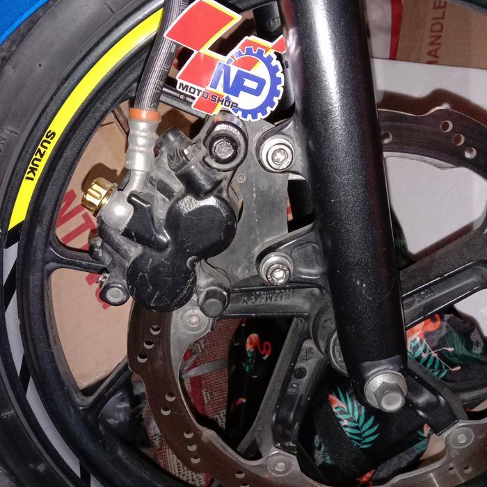Baut stainless breket kaliper depan satria Fu injeksi